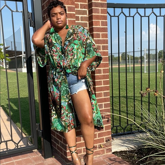 Money Strut - Picture 2 of 3